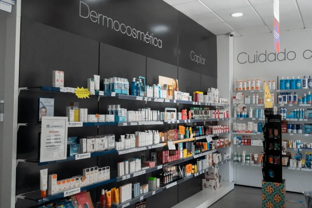 Farmacia Conde Duque en Olivares