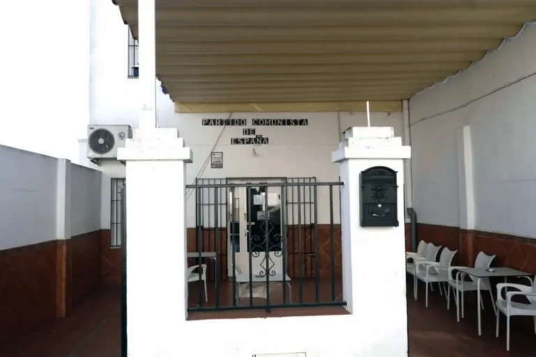 Ambigú Izquierda Unida en Olivares