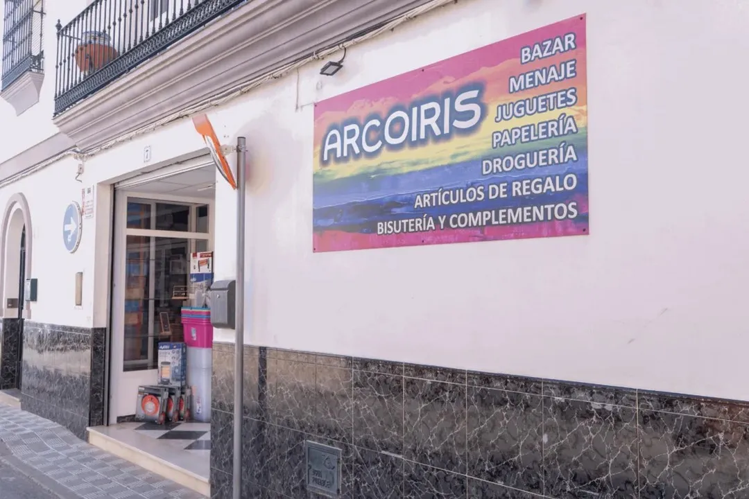 Bazar Arcoiris en Olivares