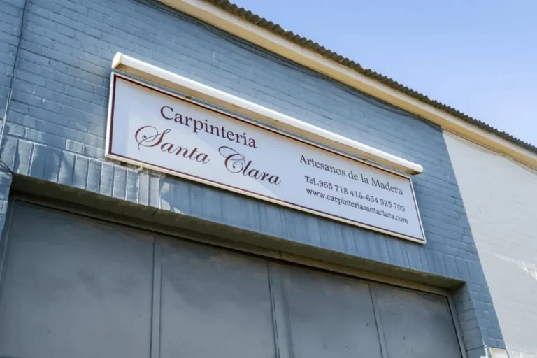 Carpintería Santa Clara en Olivares
